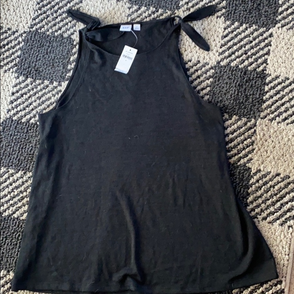 Black tie tank